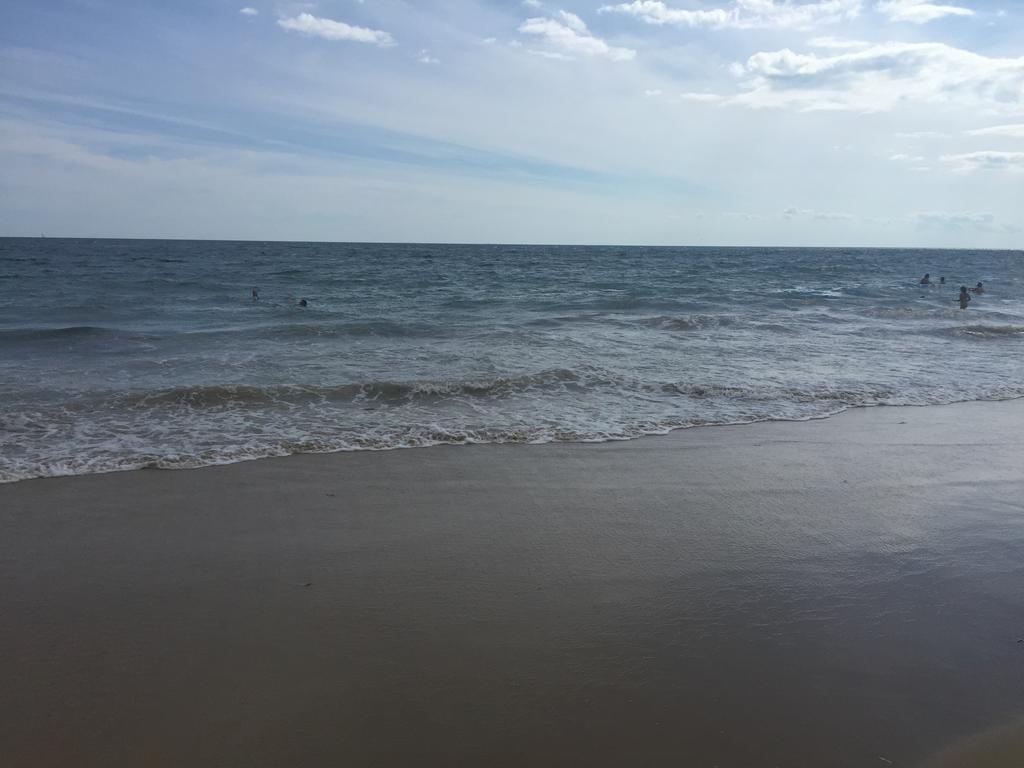 Misquamicut Beach Front Inn 웨스털리 외부 사진