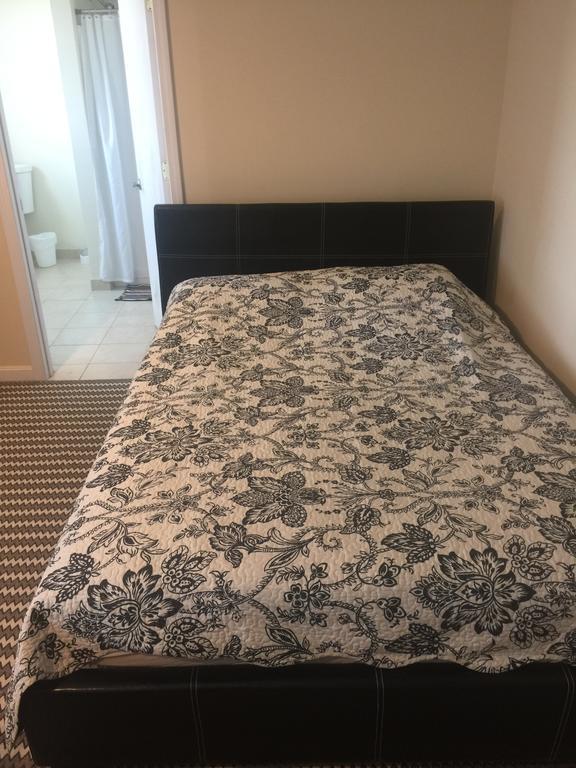 Misquamicut Beach Front Inn 웨스털리 외부 사진
