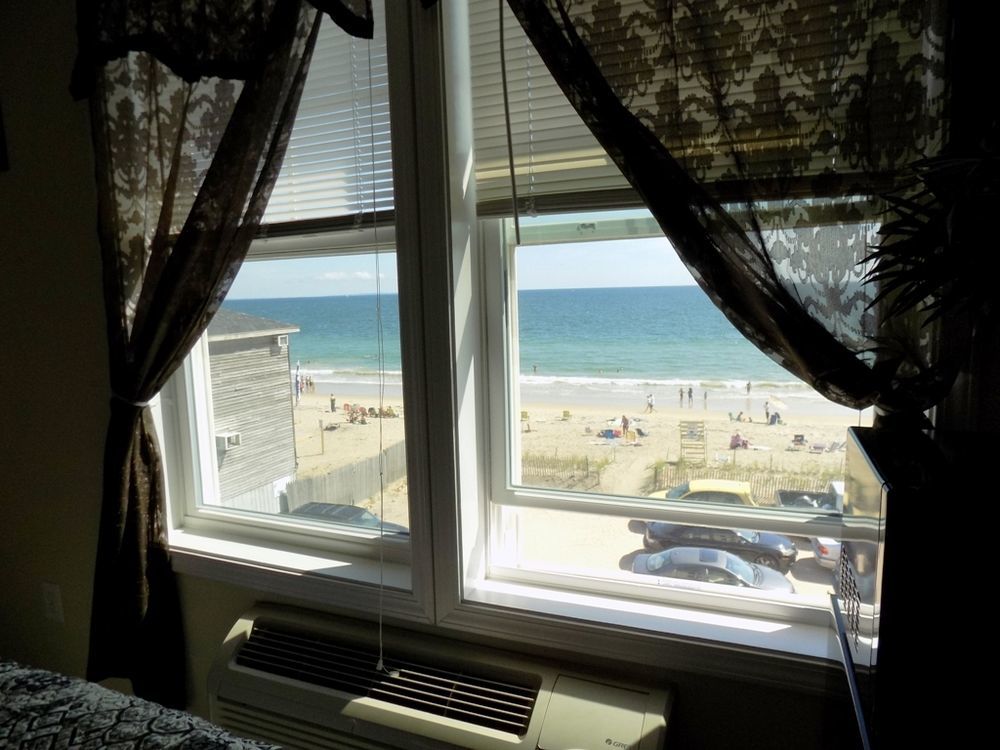 Misquamicut Beach Front Inn 웨스털리 외부 사진