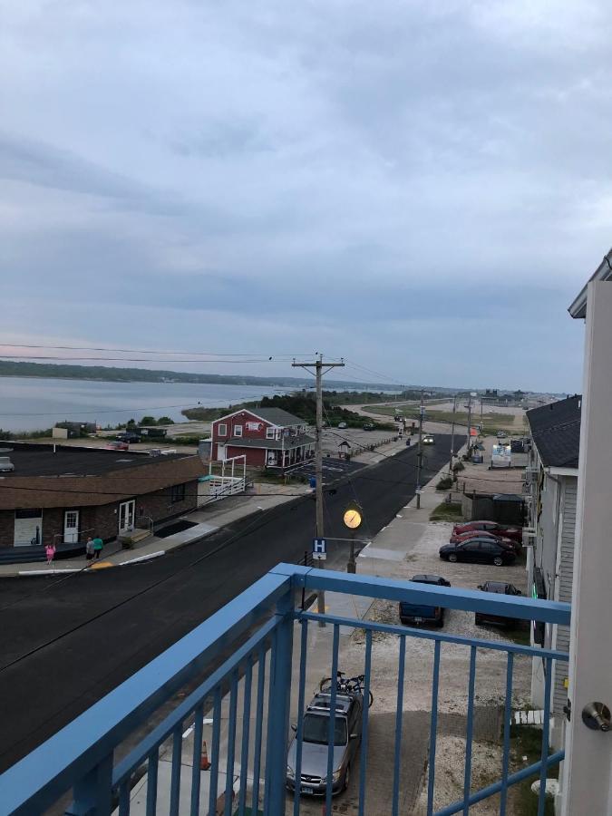 Misquamicut Beach Front Inn 웨스털리 외부 사진