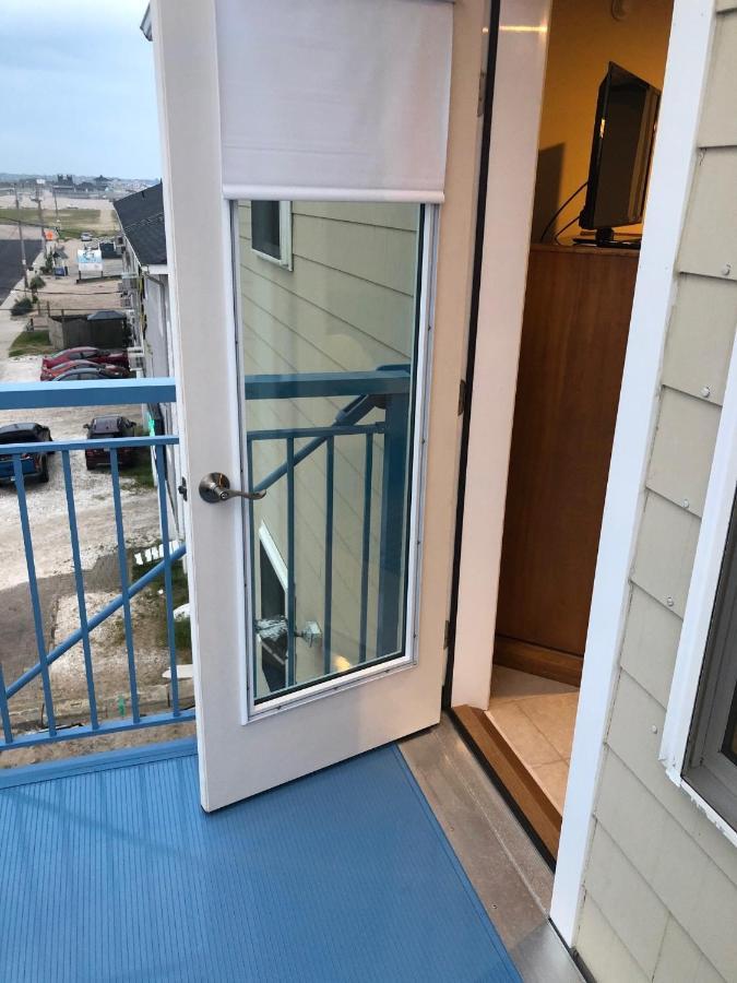 Misquamicut Beach Front Inn 웨스털리 외부 사진